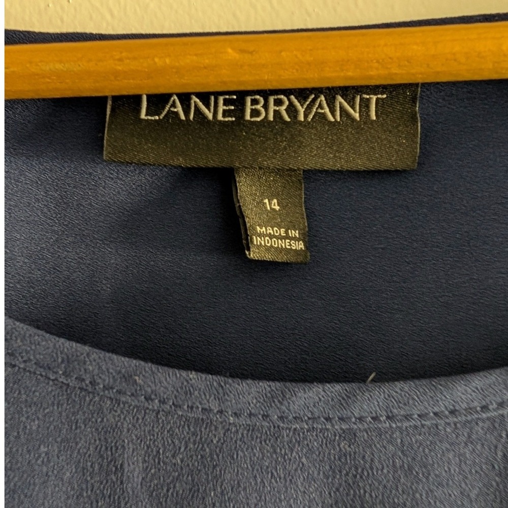 Lane Bryant Navy Blue Flutter Sleeve Ladder‎ Stitch Blouse Top Size 14 - Picture 4 of 5